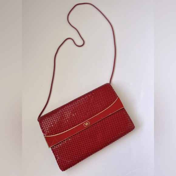 Vintage Handbags - Vintage Red Chain Mail Purse Shoulder Bag Clutch